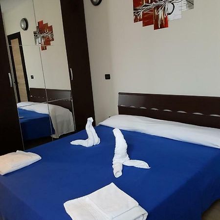 La Casa Del Lago Bed and Breakfast Σιρμιόνε Εξωτερικό φωτογραφία