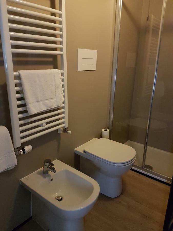 La Casa Del Lago Bed and Breakfast Σιρμιόνε Εξωτερικό φωτογραφία