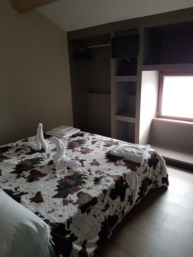 La Casa Del Lago Bed and Breakfast Σιρμιόνε Εξωτερικό φωτογραφία