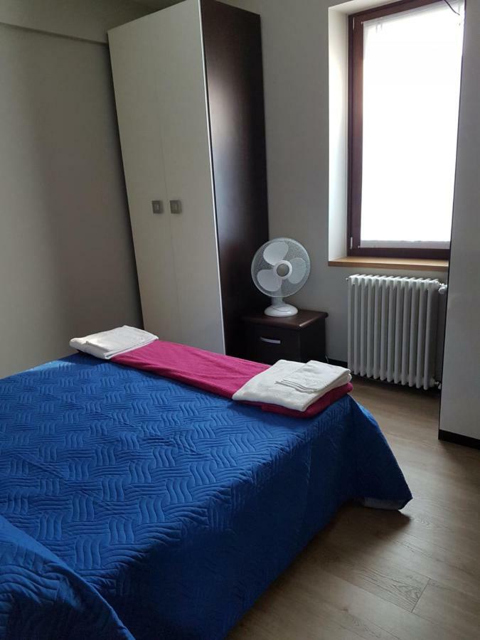 La Casa Del Lago Bed and Breakfast Σιρμιόνε Εξωτερικό φωτογραφία